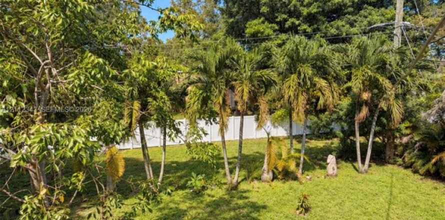 Apartamento en Fort Lauderdale, Florida 2 dormitorios, 504.46 m2 № 2431407