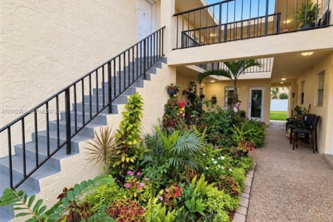 Apartamento en alquiler en Fort Lauderdale, Florida, 2 dormitorios, 504.46 m2 № 2431407 - foto 14