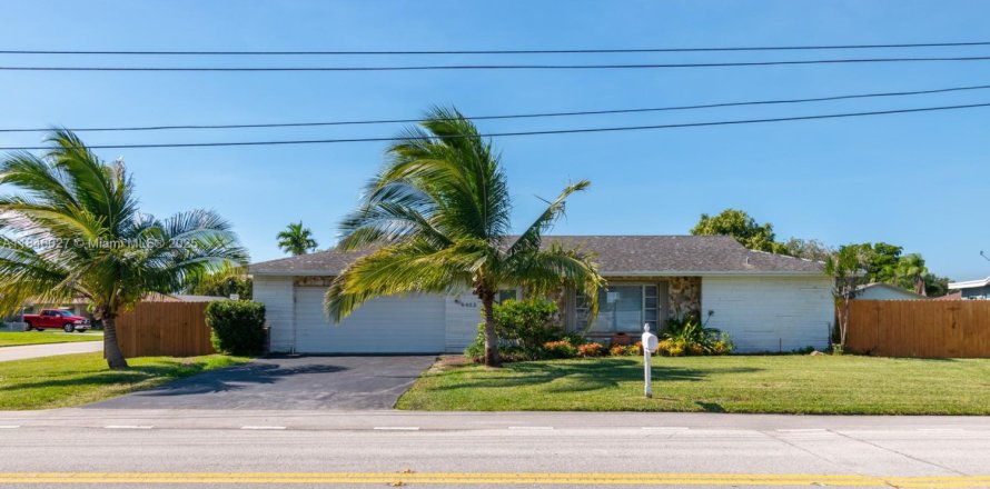 Villa ou maison à Tamarac, Floride 3 chambres, 143.63 m2 № 1842846