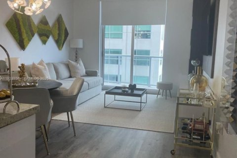 Снять в аренду кондоминиум в Майами, Флорида 1 спальня, 73.3м2, № 1983725 - фото 28