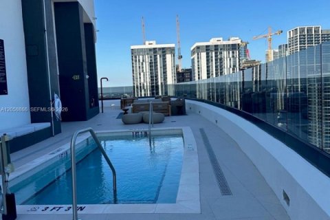 Copropriété à louer à Miami, Floride: 1 chambre, 48.87 m2 № 2168782 - photo 11