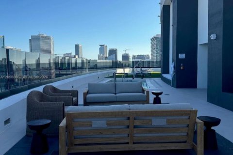 Copropriété à louer à Miami, Floride: 1 chambre, 48.87 m2 № 2168782 - photo 13