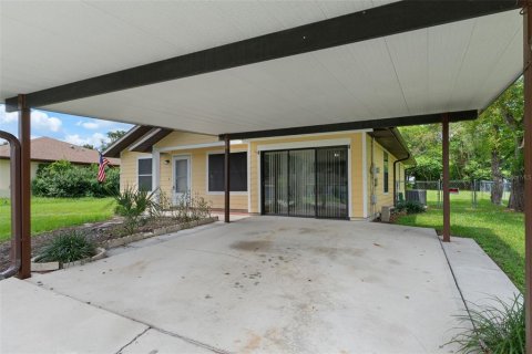 Villa ou maison à vendre à Dunnellon, Floride: 3 chambres, 140.84 m2 № 1910732 - photo 3