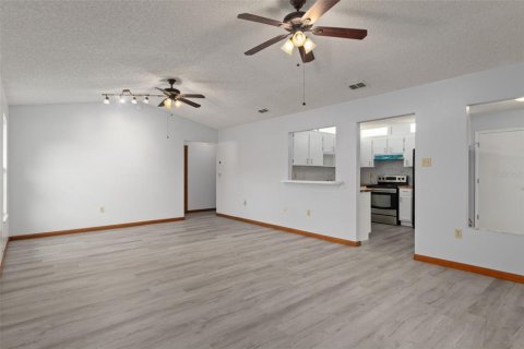Villa ou maison à vendre à Dunnellon, Floride: 3 chambres, 140.84 m2 № 1910732 - photo 7