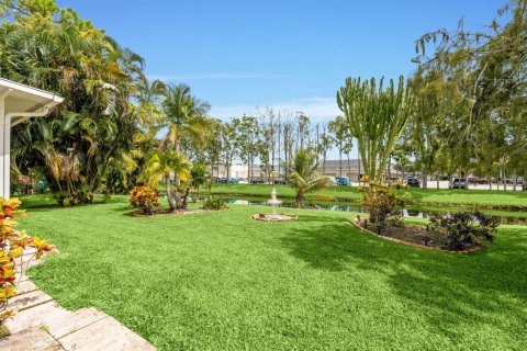 Casa en venta en Wellington, Florida, 3 dormitorios, 130.81 m2 № 2385170 - foto 28