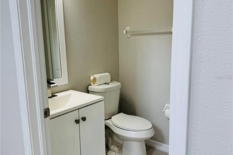 House in Plant City, Florida 3 bedrooms, 158.31 sq.m. № 2233683 - photo 4