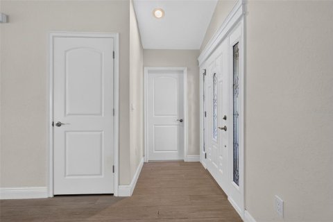 House in Oxford, Florida 3 bedrooms, 148.18 sq.m. № 2204547 - photo 7