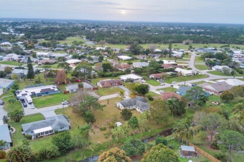 Land in Port St. Lucie, Florida № 1865430 - photo 5