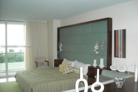 Снять в аренду кондоминиум в Майами, Флорида 44.69м2, № 1973432 - фото 3