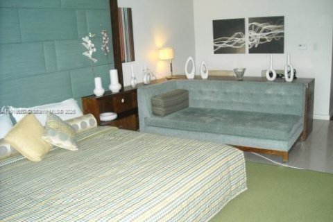 Снять в аренду кондоминиум в Майами, Флорида 44.69м2, № 1973432 - фото 2