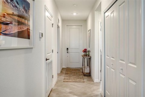 Снять в аренду кондоминиум в Венеция, Флорида 5 комнат, 109.53м2, № 1508387 - фото 18