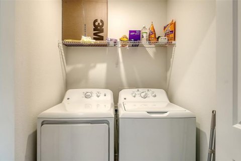 Снять в аренду кондоминиум в Венеция, Флорида 5 комнат, 109.53м2, № 1508387 - фото 20