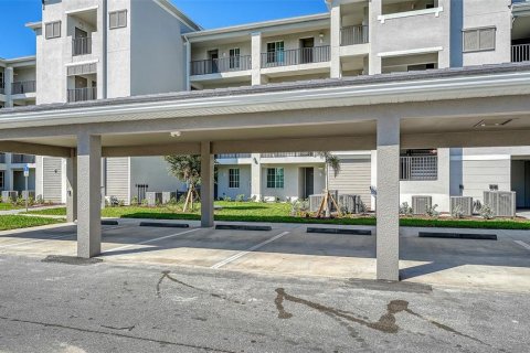 Снять в аренду кондоминиум в Венеция, Флорида 5 комнат, 109.53м2, № 1508387 - фото 3
