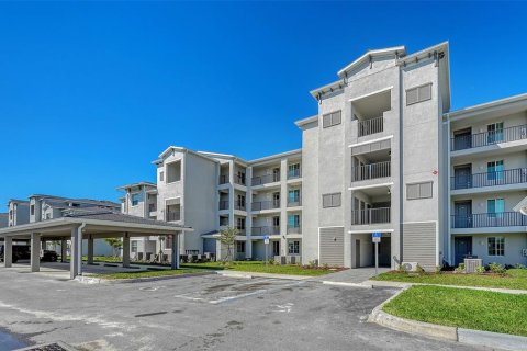 Снять в аренду кондоминиум в Венеция, Флорида 5 комнат, 109.53м2, № 1508387 - фото 2