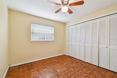 Villa ou maison à vendre à Seminole, Floride: 5 chambres, 319.21 m2 № 1846666 - photo 16