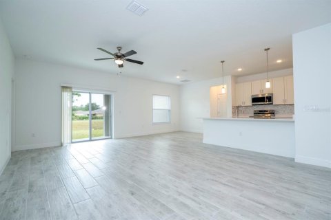 Villa ou maison à vendre à Ocala, Floride: 4 chambres, 185.8 m2 № 1866061 - photo 11