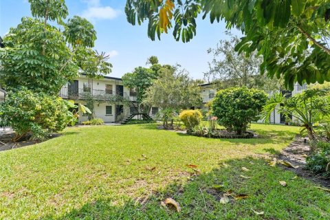 Copropriété à vendre à Tampa, Floride: 2 chambres, 72.74 m2 № 1919737 - photo 13