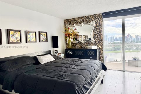 Купить кондоминиум в Авентура, Флорида 2 спальни, 106.84м2, № 2009931 - фото 15