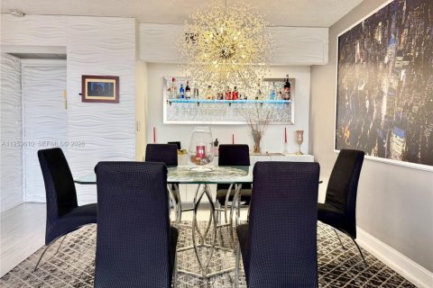 Купить кондоминиум в Авентура, Флорида 2 спальни, 106.84м2, № 2009931 - фото 10