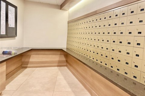Купить кондоминиум в Авентура, Флорида 2 спальни, 106.84м2, № 2009931 - фото 23