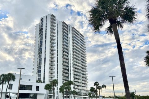 Купить кондоминиум в Авентура, Флорида 2 спальни, 106.84м2, № 2009931 - фото 25