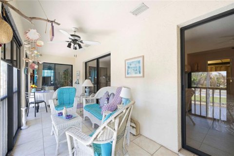 Condo in Bradenton, Florida, 2 bedrooms  № 1550313 - photo 27
