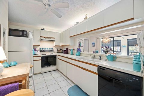 Condo in Bradenton, Florida, 2 bedrooms  № 1550313 - photo 4