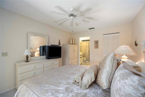 Condo in Bradenton, Florida, 2 bedrooms  № 1550313 - photo 23