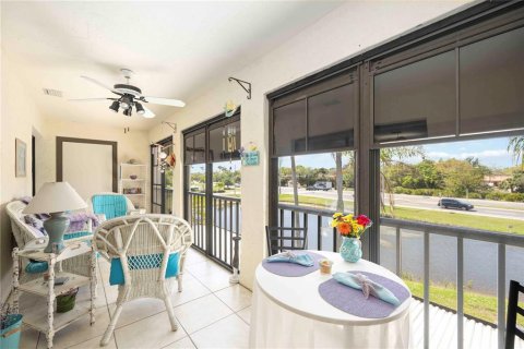 Condo in Bradenton, Florida, 2 bedrooms  № 1550313 - photo 25
