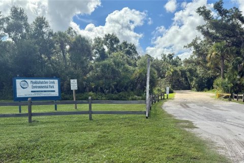 Villa ou maison à vendre à North Port, Floride: 3 chambres, 122.54 m2 № 1883078 - photo 23