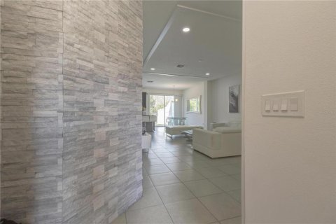 Townhouse in Orlando, Florida 3 bedrooms, 145.95 sq.m. № 2235490 - photo 4