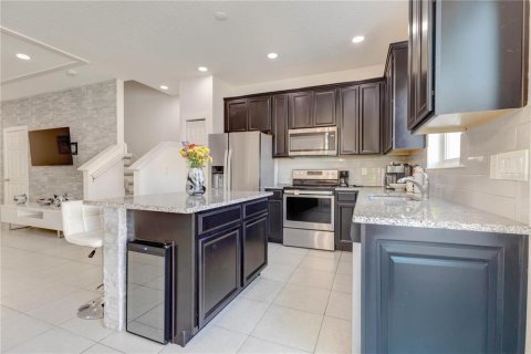 Townhouse in Orlando, Florida 3 bedrooms, 145.95 sq.m. № 2235490 - photo 10