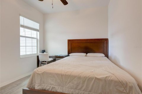 Townhouse in Orlando, Florida 3 bedrooms, 145.95 sq.m. № 2235490 - photo 20