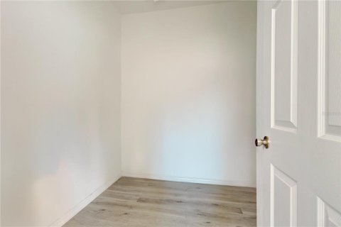 Townhouse in Orlando, Florida 3 bedrooms, 145.95 sq.m. № 2235490 - photo 17