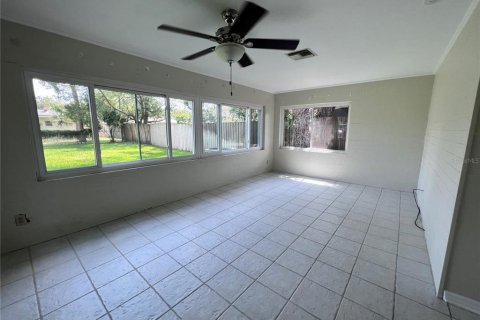 Casa en alquiler en Orlando, Florida, 2 dormitorios, 101.64 m2 № 1918434 - foto 12