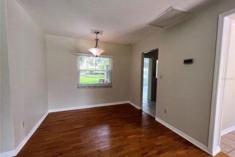 Casa en alquiler en Orlando, Florida, 2 dormitorios, 101.64 m2 № 1918434 - foto 8