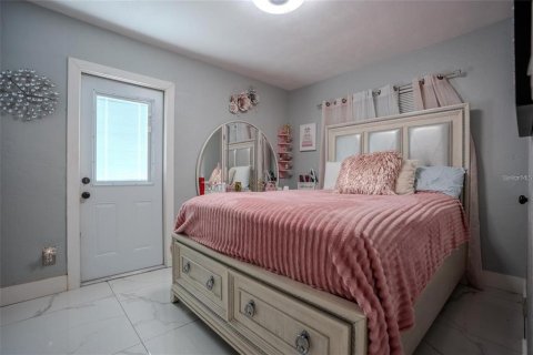 Villa ou maison à vendre à Saint Petersburg, Floride: 3 chambres, 138.33 m2 № 2424105 - photo 9