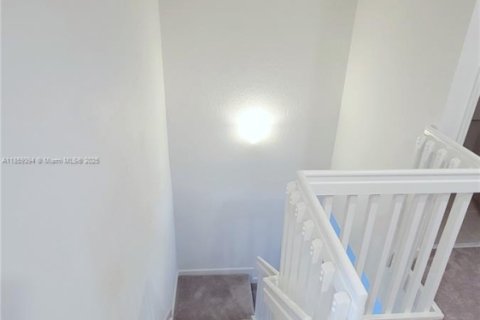 Townhouse in Coral Springs, Florida 4 bedrooms, 157.19 sq.m. № 1887946 - photo 11