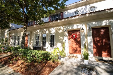 Touwnhouse à Miramar, Floride 3 chambres, 151.24 m2 № 2066132