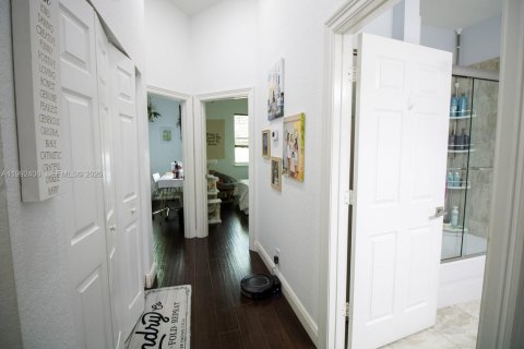 Touwnhouse à vendre à Miramar, Floride: 3 chambres, 151.24 m2 № 2066132 - photo 19