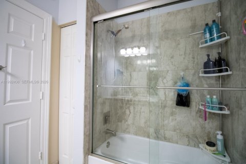 Touwnhouse à vendre à Miramar, Floride: 3 chambres, 151.24 m2 № 2066132 - photo 26