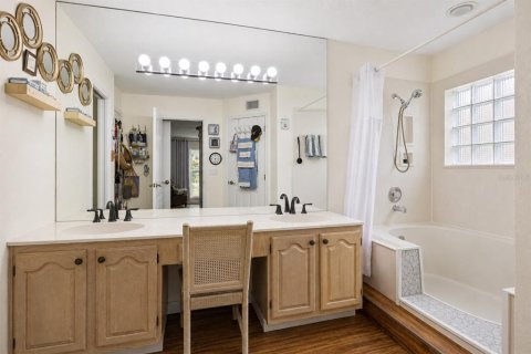 Villa ou maison à vendre à Orlando, Floride: 3 chambres, 173.63 m2 № 2341829 - photo 20