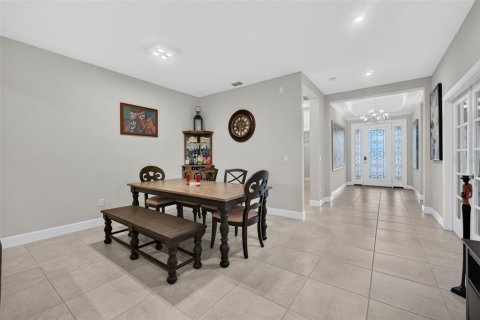 House in Clermont, Florida 3 bedrooms, 222.59 sq.m. № 2299900 - photo 8
