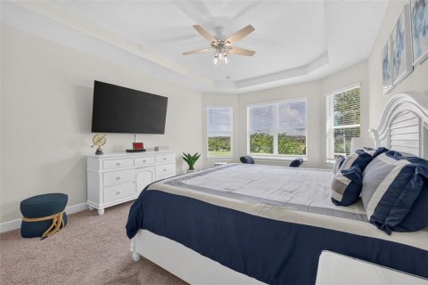House in Clermont, Florida 3 bedrooms, 222.59 sq.m. № 2299900 - photo 24