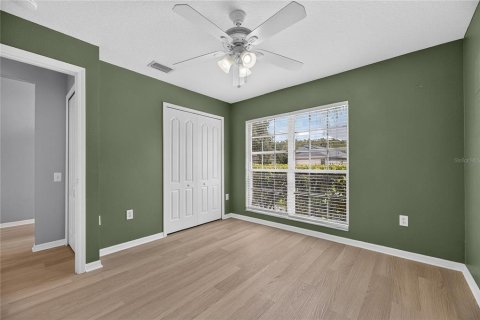 House in Wesley Chapel, Florida 3 bedrooms, 139.82 sq.m. № 2349447 - photo 9