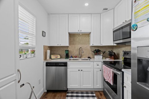 Casa en venta en Sun City Center, Florida, 2 dormitorios, 89.19 m2 № 1777238 - foto 8