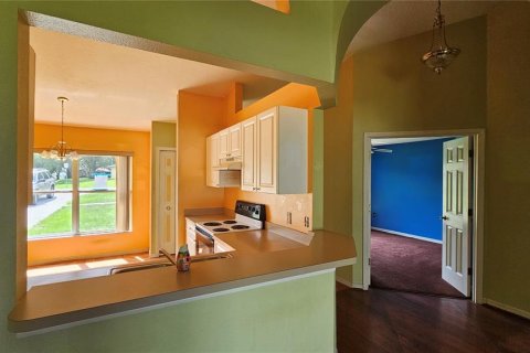 House in Grand Island, Florida 3 bedrooms, 117.99 sq.m. № 1786850 - photo 9