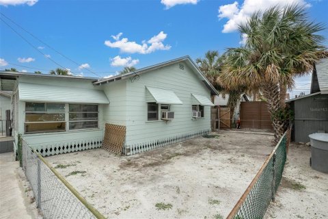 Casa en venta en Treasure Island, Florida, 2 dormitorios, 62.43 m2 № 1533969 - foto 13