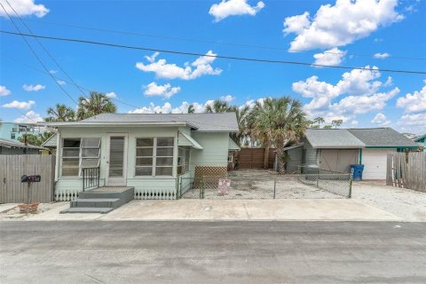 Casa en venta en Treasure Island, Florida, 2 dormitorios, 62.43 m2 № 1533969 - foto 15