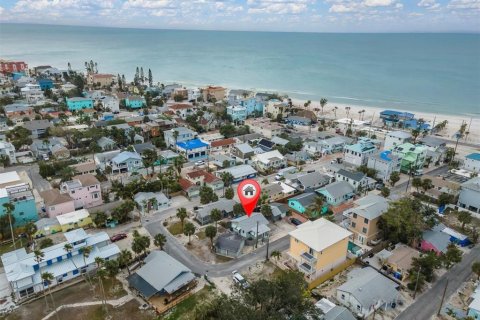 Casa en venta en Treasure Island, Florida, 2 dormitorios, 62.43 m2 № 1533969 - foto 9